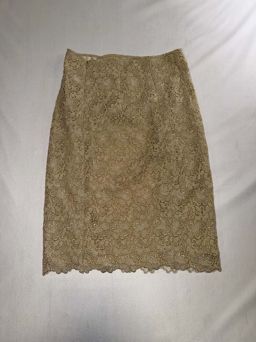 Valentino Roma Gold Floral Lace Pencil Skirt - Size 6 - Designer Vintage Italy